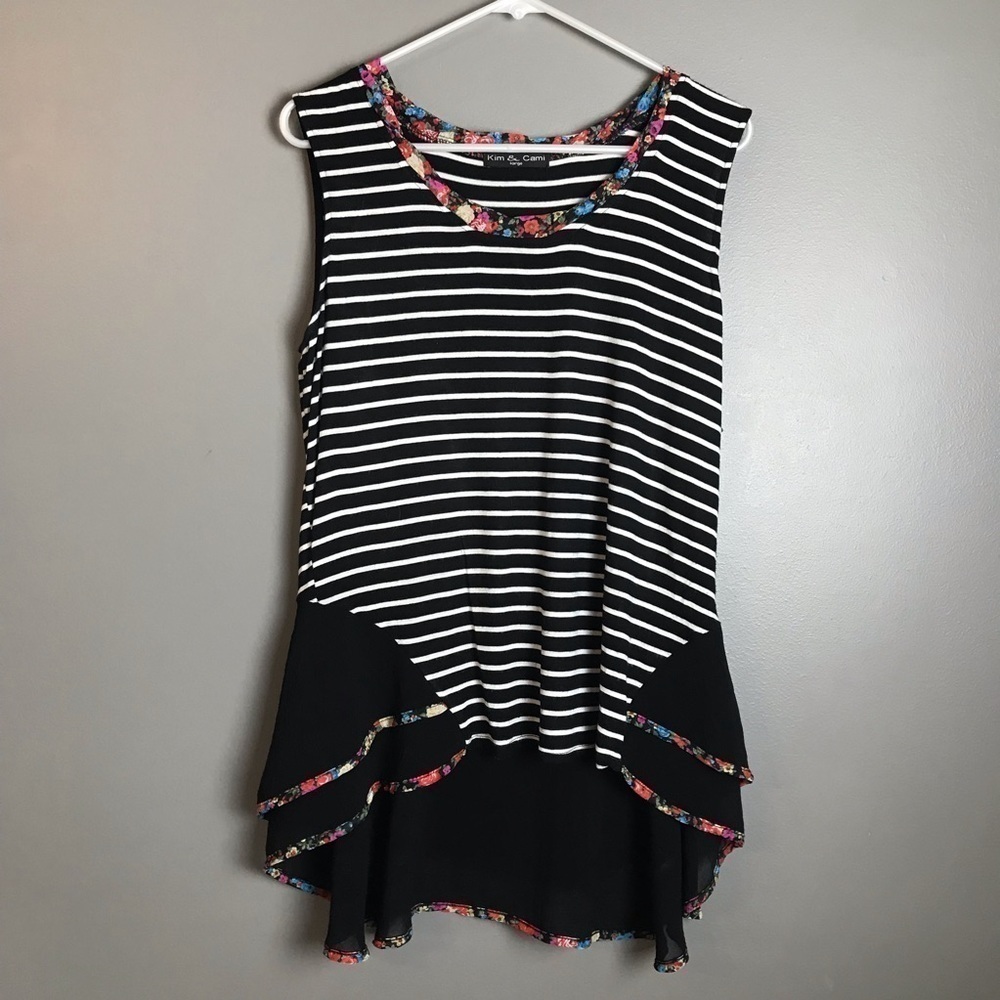 Kim & Cami Striped Ruffle Hem Sleeveless Top – Size Large
